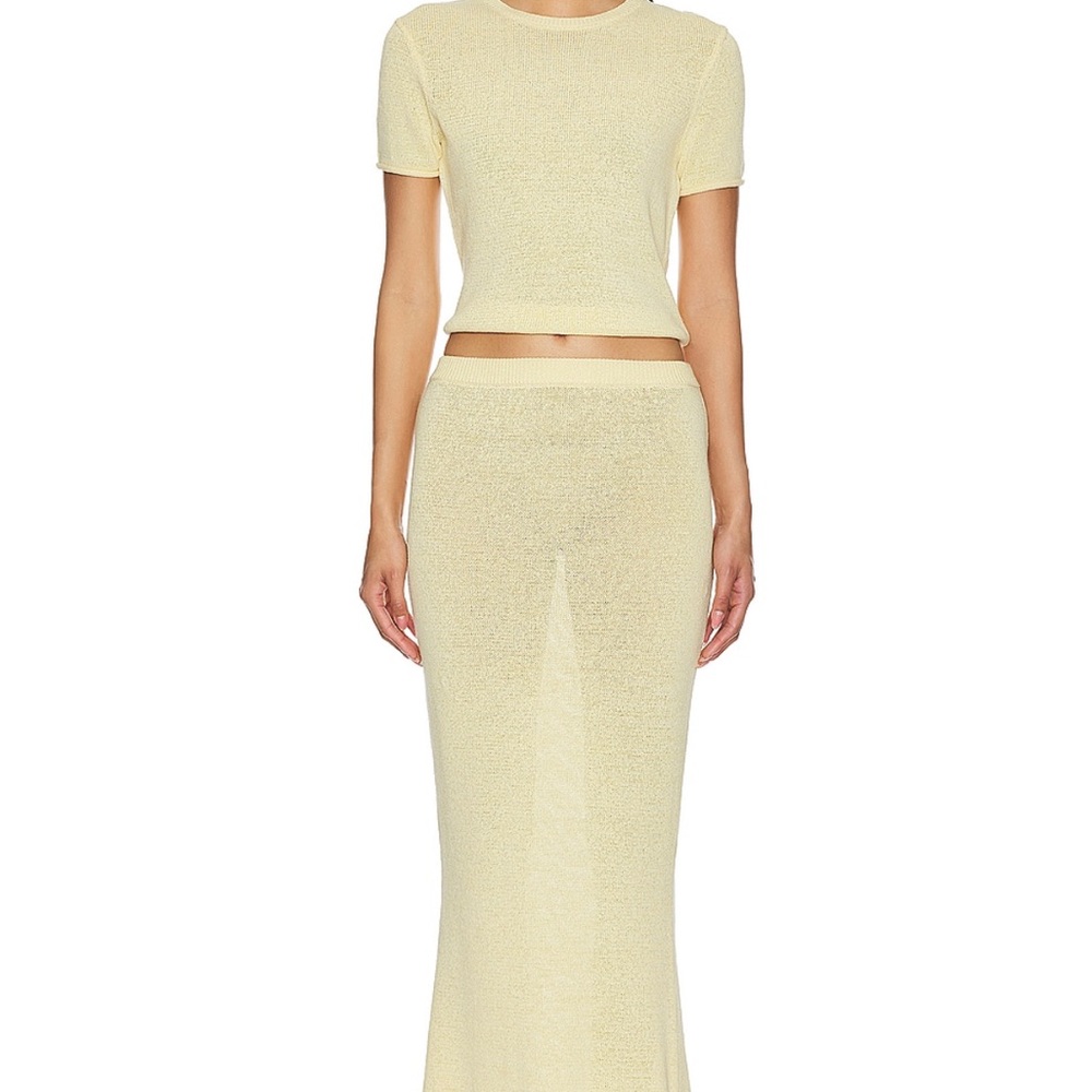 Ser.o.ya Butter Kora skirt and Clare baby tee